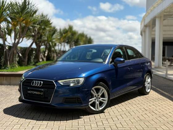AUDI A3 1.4 TFSI FLEX SEDAN PRESTIGE TIPTRONIC